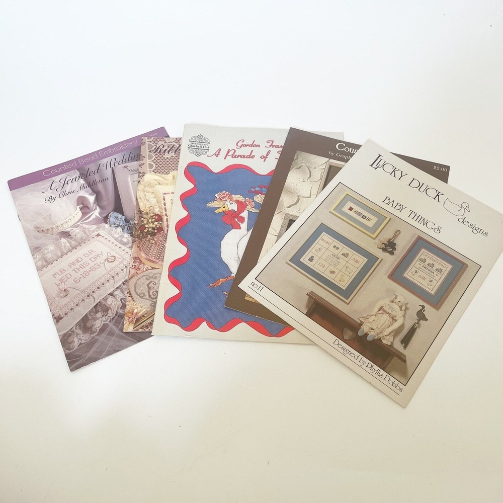 Crossstitch Samplers Lot of 5 Pattern Books Needlepoint Lucky Duck Graphique‎